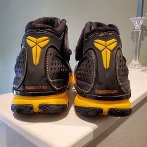 Nike Zoom KOBE 2 'CARPE DIEM' Sz10